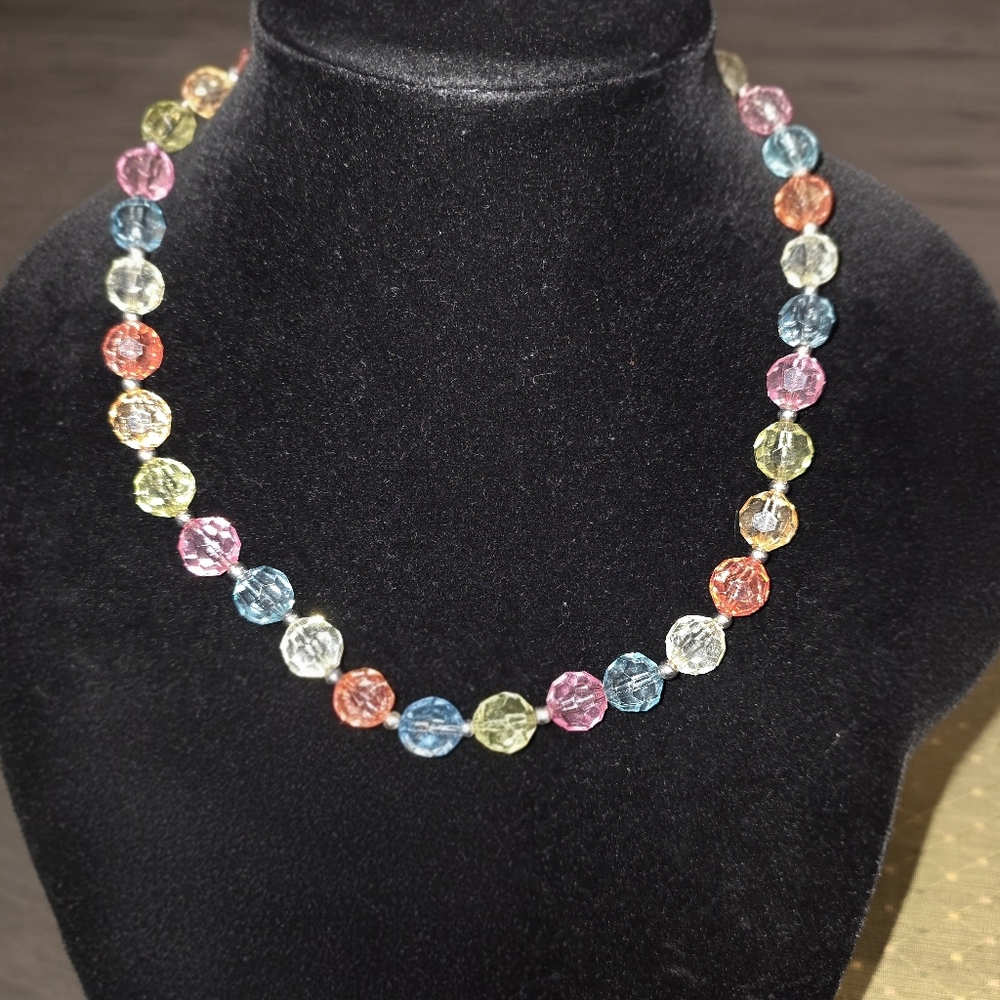 Vintage Beautiful Multicolor Beaded Necklace
